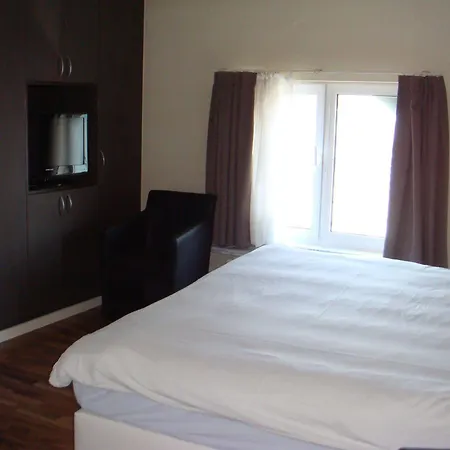 Otel Lace